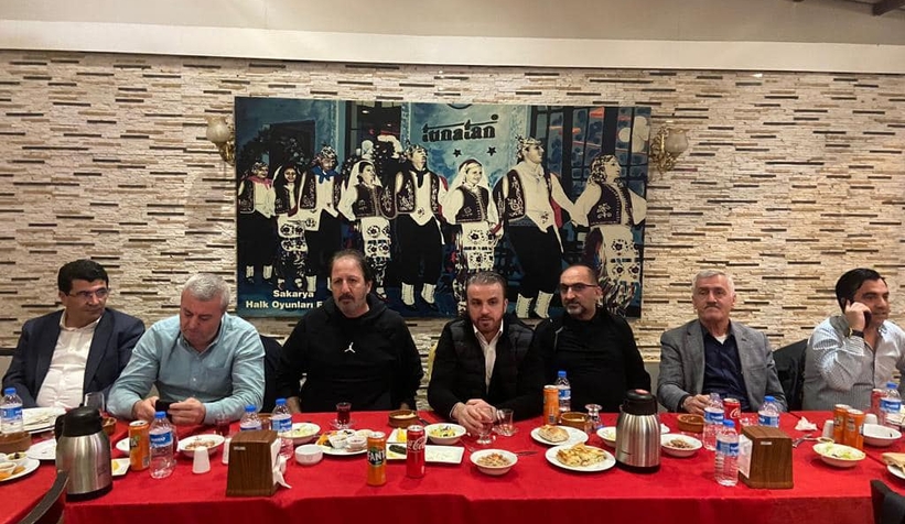 Sakaryaspor iftarda buluştu