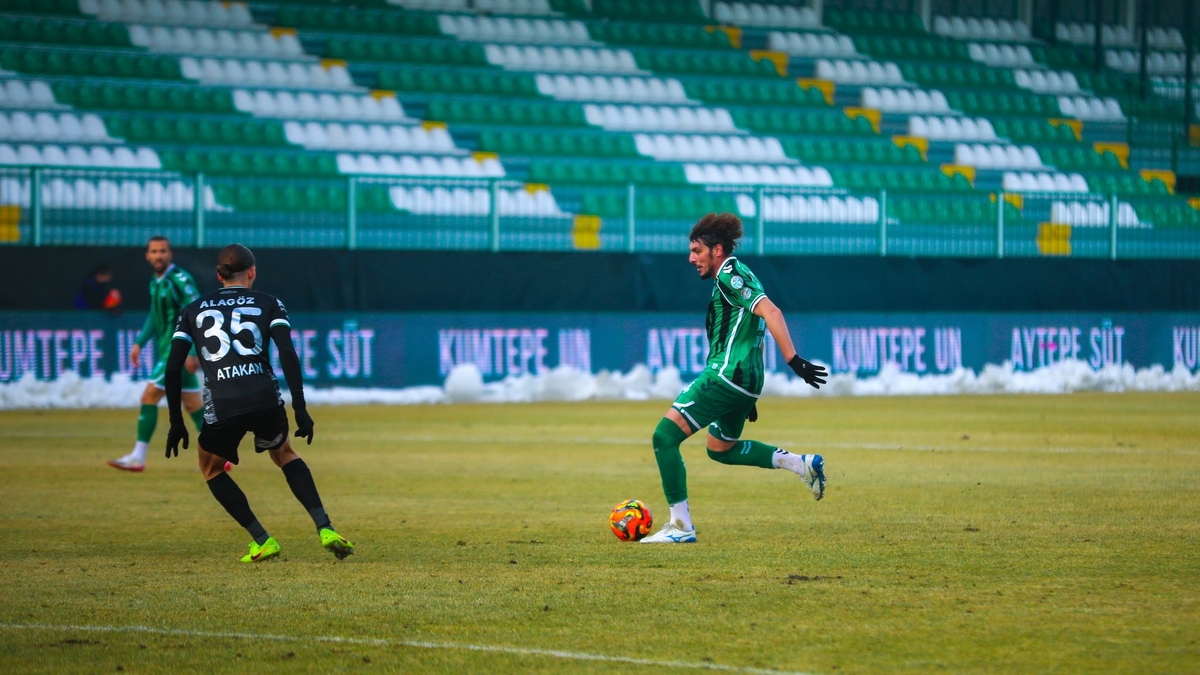 Sakaryaspor Iğdır’dan eli boş dönüyor