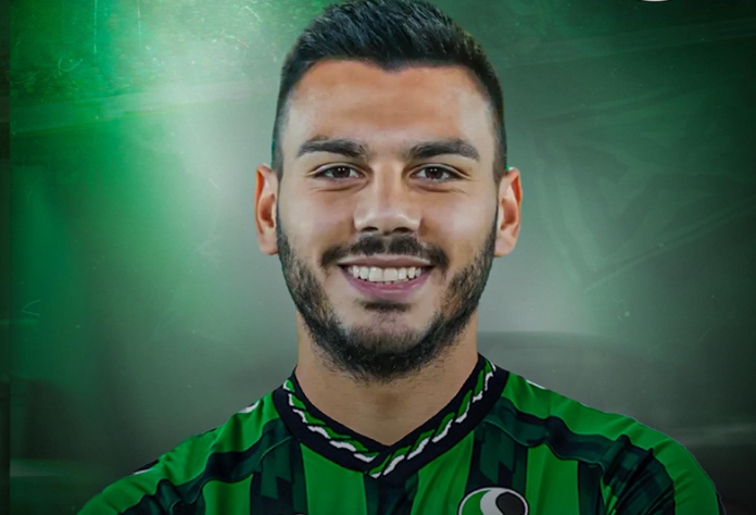 Sakaryaspor iki futbolcunun transferini duyurdu