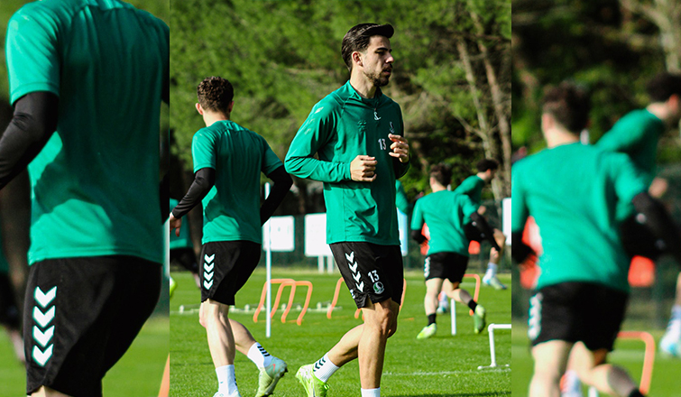 sakaryaspor-irfan-buz-donemi-basladid0k1y3hubw