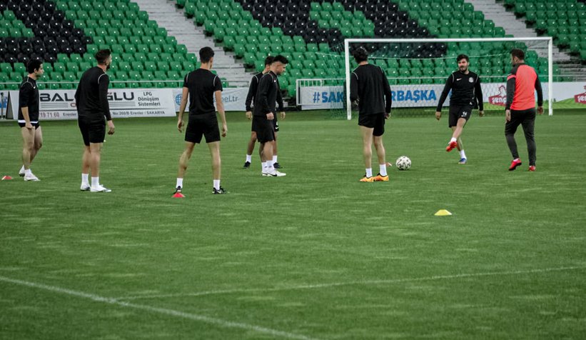 Sakaryaspor, Kırşehir hazırlıklarını sürdürdü