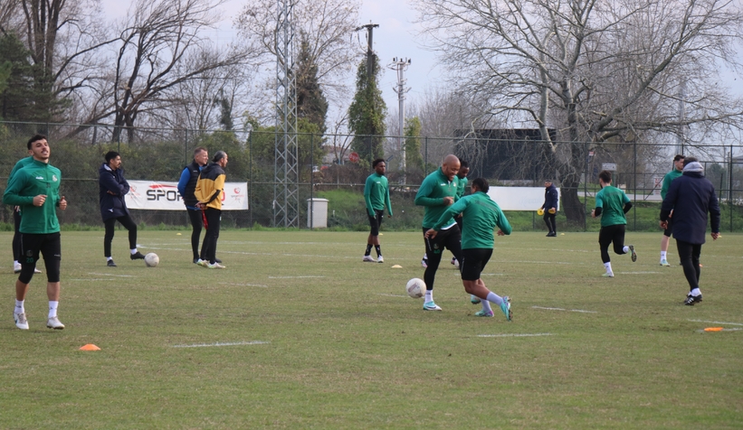 sakaryaspor-kocaelispor-maci-hazirliklarini-surduruyorzu40dhlwyk