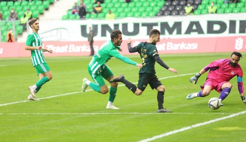  Sakaryaspor kupada 2 golle turladı