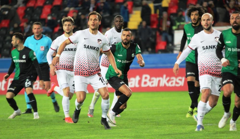 Sakaryaspor kupaya veda etti