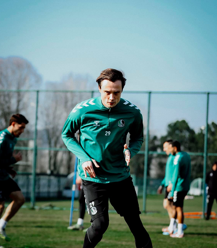 Sakaryaspor Serikspor'a bileniyor