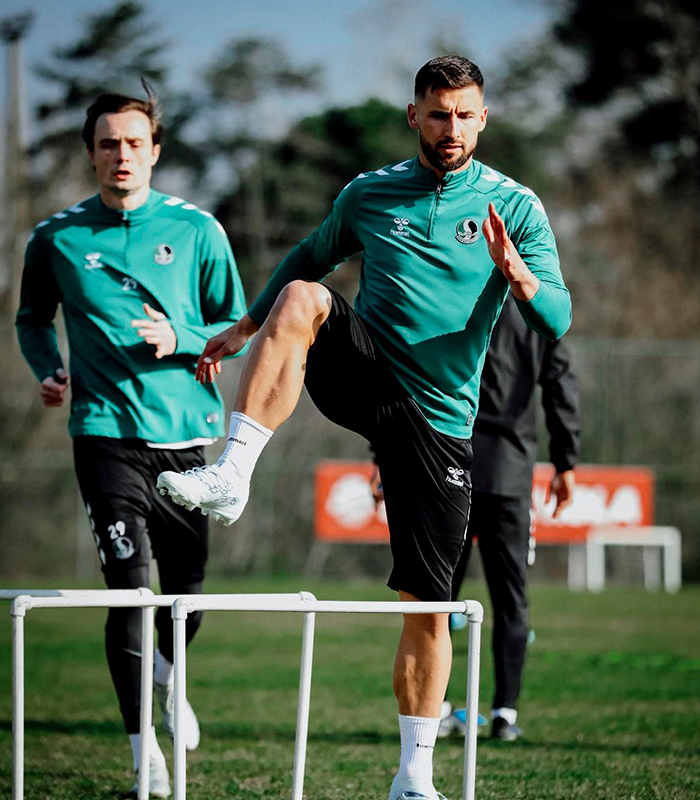 Sakaryaspor Serikspor'a bileniyor