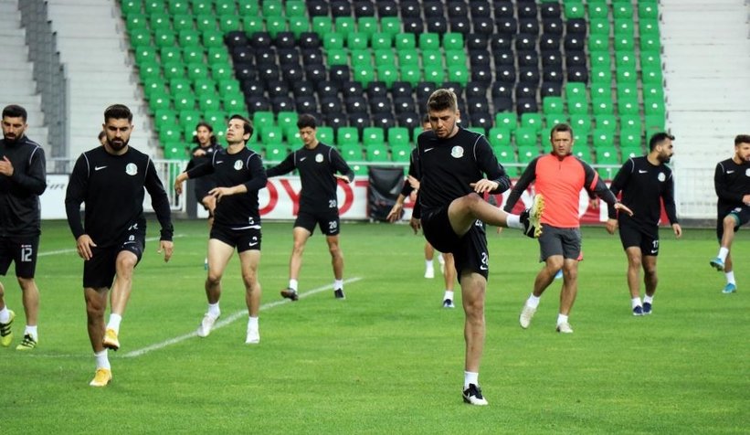 Sakaryaspor, son idmanına çıktı