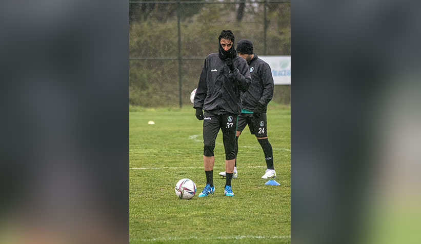 Sakaryaspor un şampiyonluk hedefi için son 4 maç