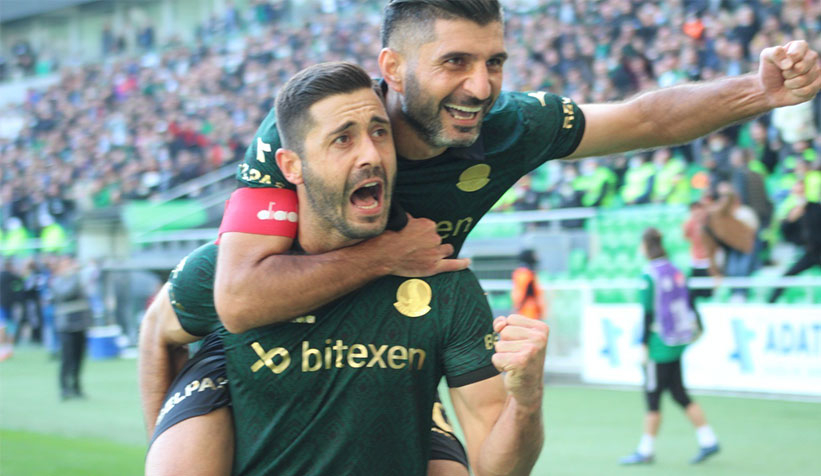 Sakaryaspor un şampiyonluk hedefi için son 4 maç