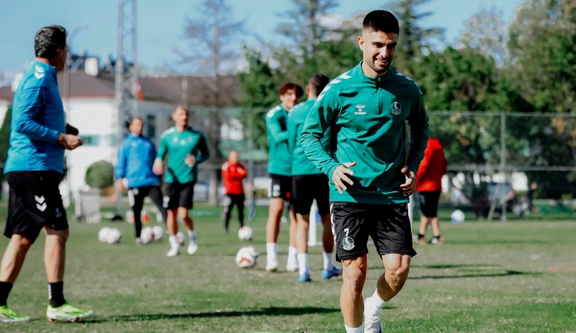 sakaryaspor-van-fk-macinin-hazirliklarina-basladiulbvb2nhqu