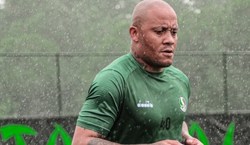 Sakaryaspor yağış altında çalıştı