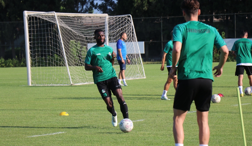 sakaryaspor-yeni-sezon-icin-hazirliklara-basladiohv6qvjiav