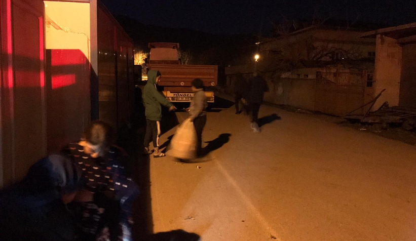 saktim-2-hayir-sever-tarafindan-alinan-konteyner-evi-depremzede-cifte-teslim-ettidth1b1krah