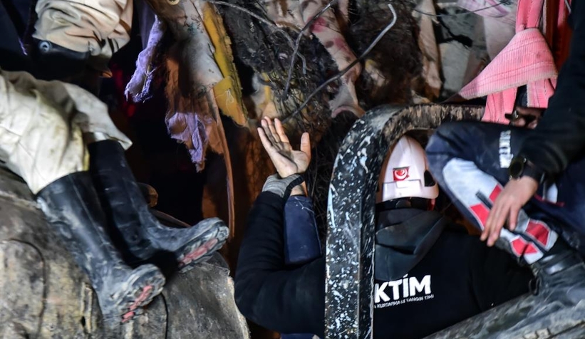 saktim-in-bulundugu-ekip-bir-cifti-sag-kurtardiwgfpmus2vv