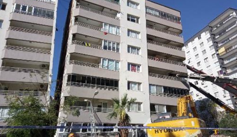 SAKTİM'in desteği ile bir kişi enkazdan kurtarıldı