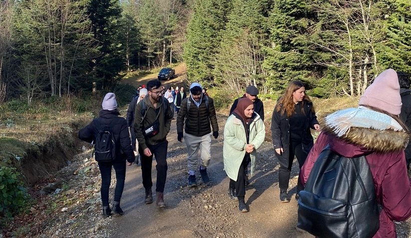 SAKTİM ve SAÜ Genç Tema, Keremali'de doğa yürüyüşü yaptı
