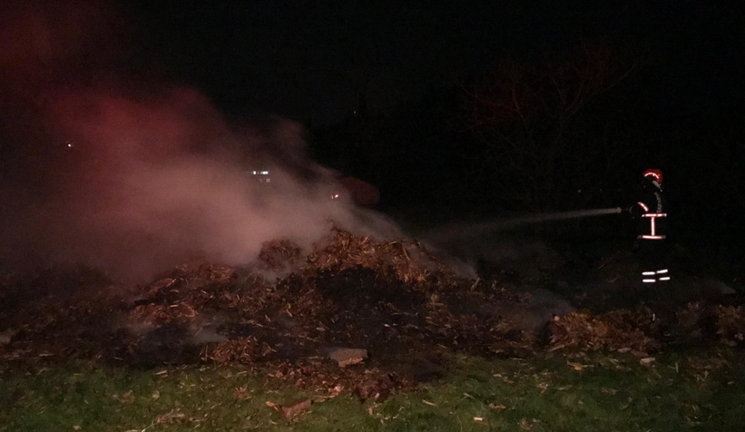 Saman yangını itfaiyeyi alarma geçirdi