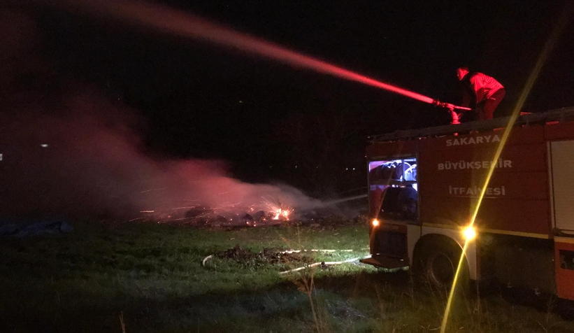 Saman yangını itfaiyeyi alarma geçirdi