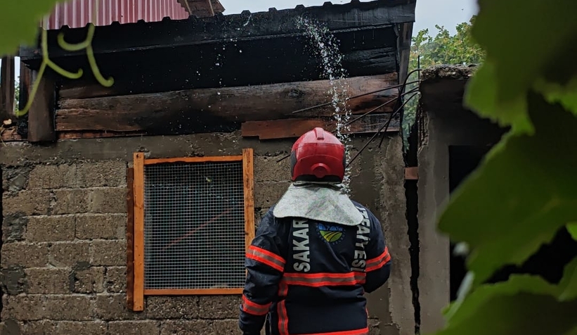 samanlikta-cikan-yangin-korkuttunuppa1lset