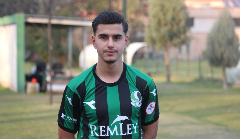 samed-onur-sakaryaspor-dal2nds1ovl3