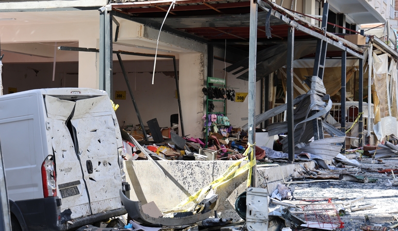Sanayi tüpü patladı: 5 ölü, 57 yaralı, 11 bina hasar gördü