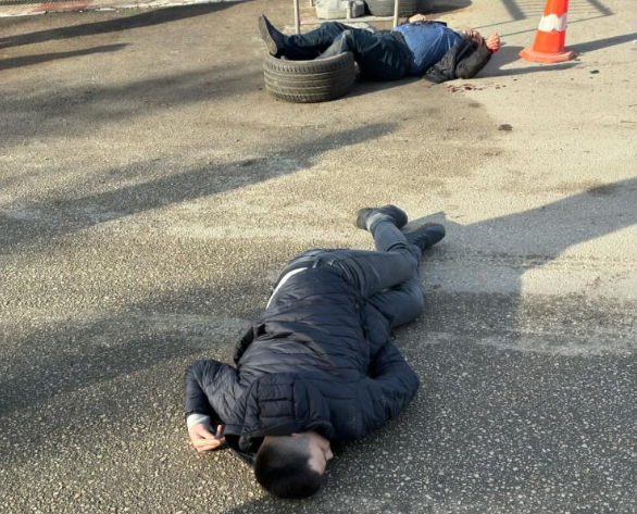 Sanayide silahla dehşet saçtı: 1 ölü, 2 yaralı