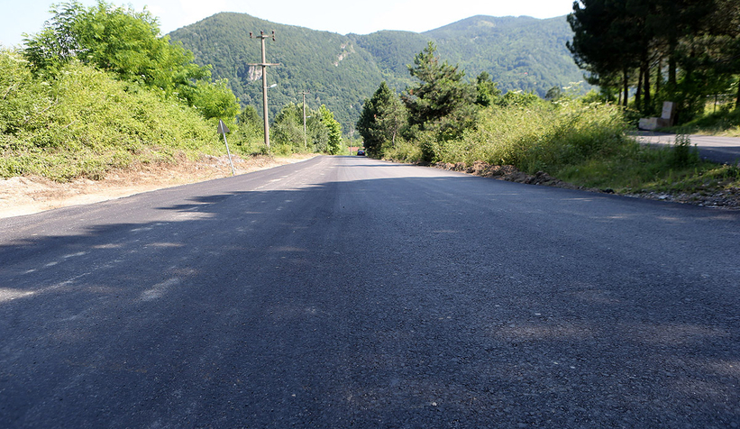 Sapanca Akçay’da asfalt işlemleri başladı