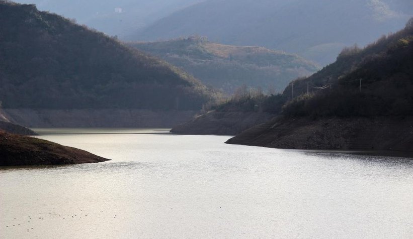 Sapanca'dan takviye yapılan Yuvacık Barajı'nda su seviyesi arttı