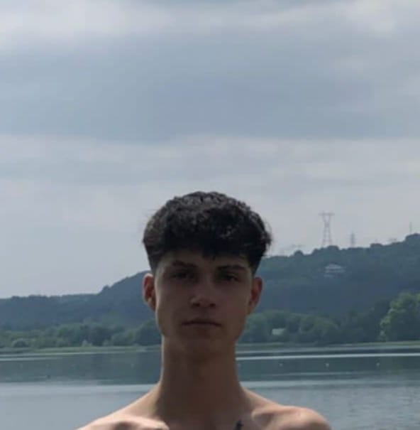 Sapanca Gölü'nde boğulmuştu, genç Emre toprağa verildi