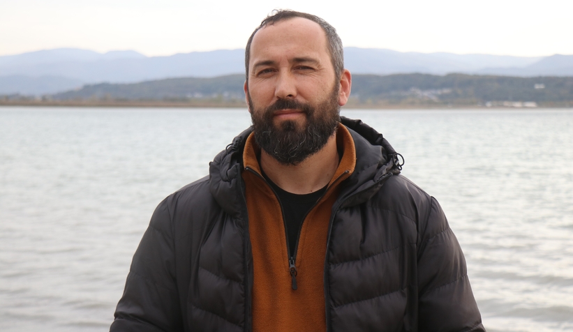 sapanca-golu-nde-kayda-aldi-once-balik-sandims3h1n253mv