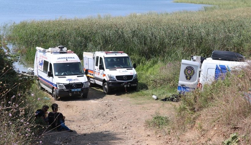 Sapanca Gölü'nde kayıp genci arama çalışması sürüyor