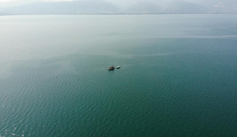 Sapanca Gölü'nde kayıp genci arama çalışması sürüyor