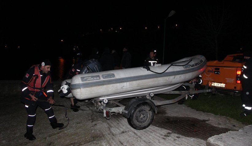 Sapanca Gölü'nde mahsur kaldılar