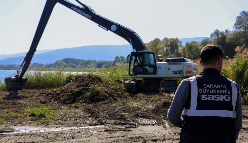 Sapanca Gölü'nde temizlik