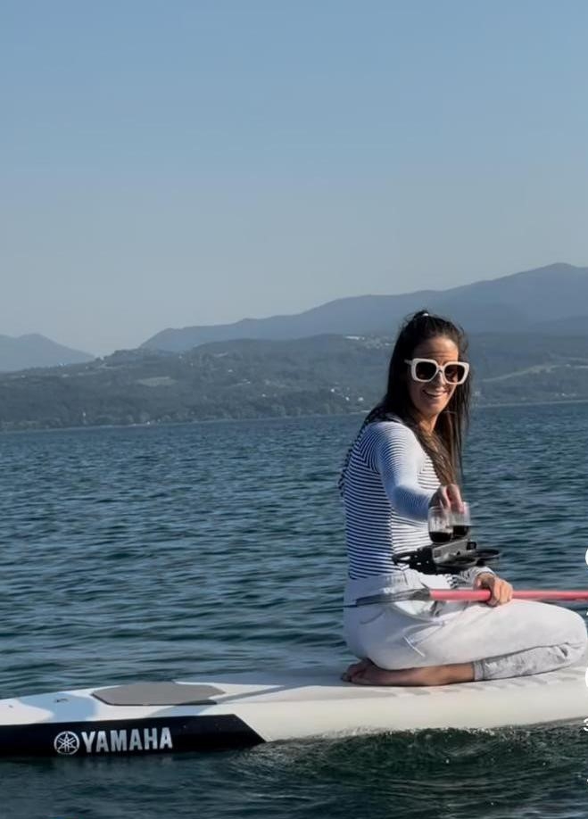 sapanca-golu-nun-ortasina-dron-ile-kahve-gonderdim0mxcvl3d0