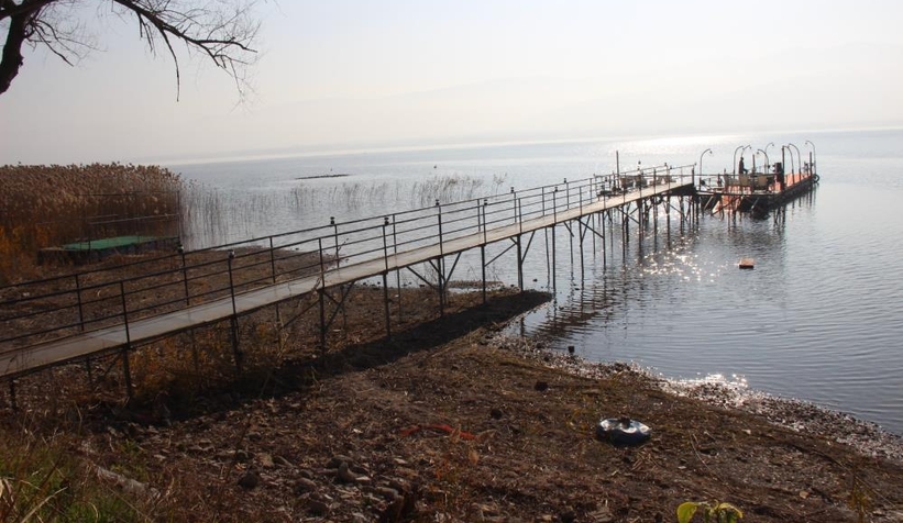 Sapanca Gölü'nün su seviyesi kritik eşiğin altına düştü