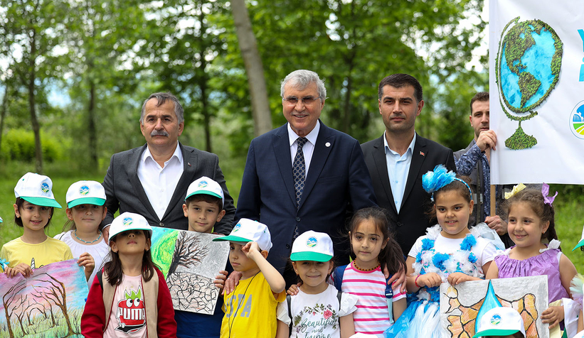 Sapanca Gölü’nden çıkan atıklar görenleri şaşırttı
