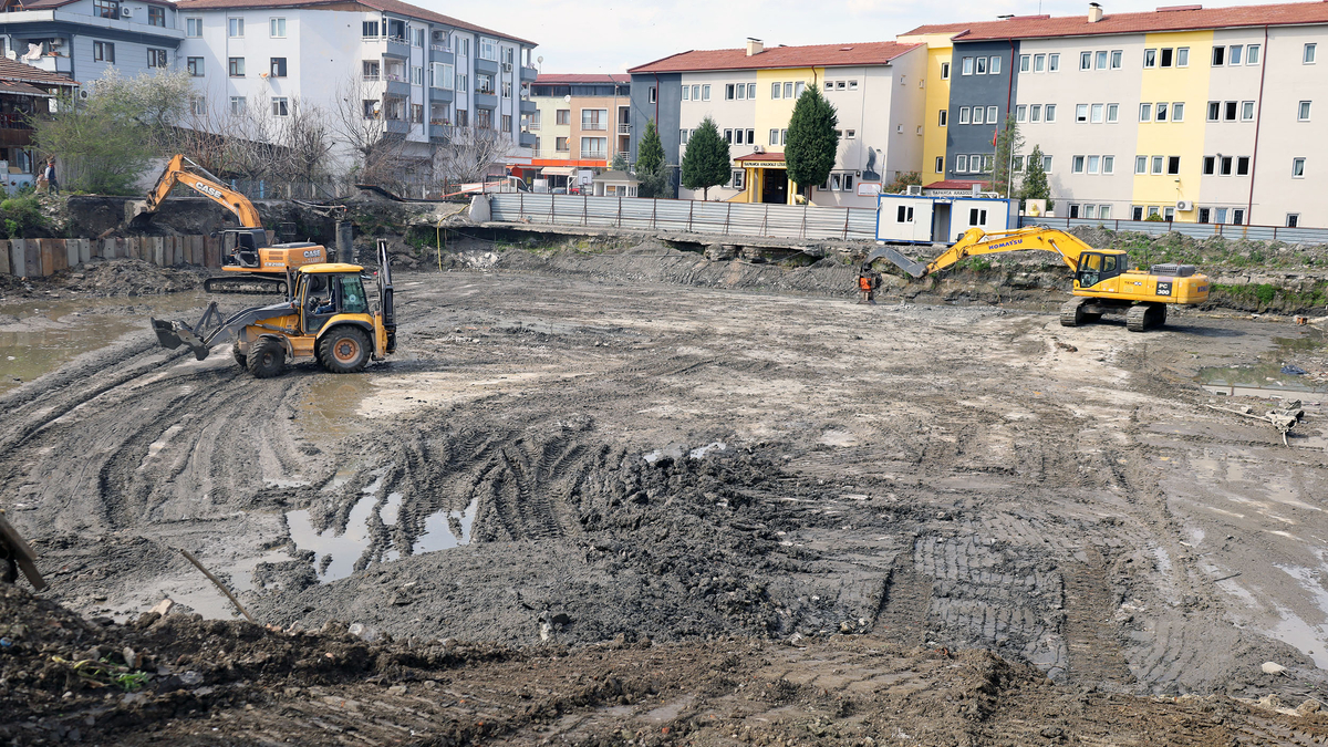 Sapanca Meydan’da çalışmalar başladı