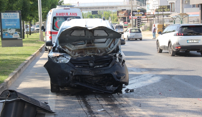 Sapanca yolunda kaza: 3 yaralı