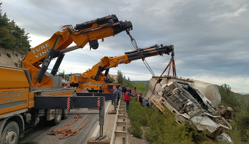 Şarampole uçmuştu, güçlükle çıkarıldı