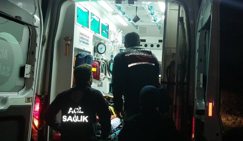 sarole-uctu-ekipler-seferber-oldu-yarali-halde-sigara-yakmaya-yakti-mzvsv3rrnw
