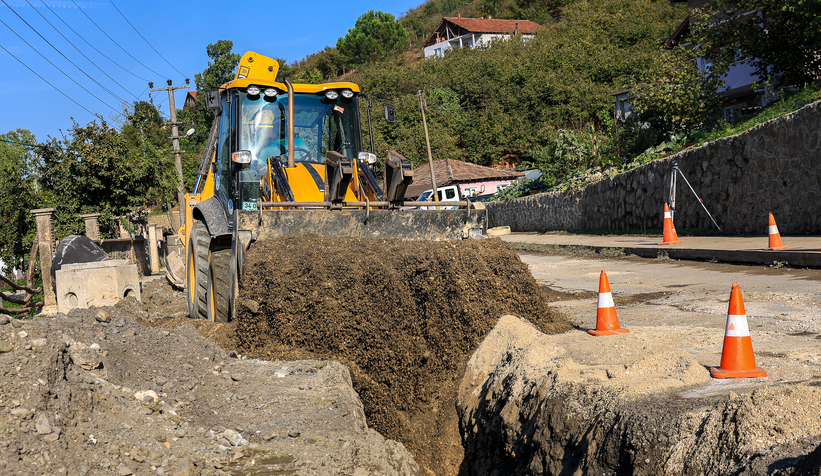 saski-akyazi-da-5-mahallenin-altyapisini-yeniledimfpsoe1tbl