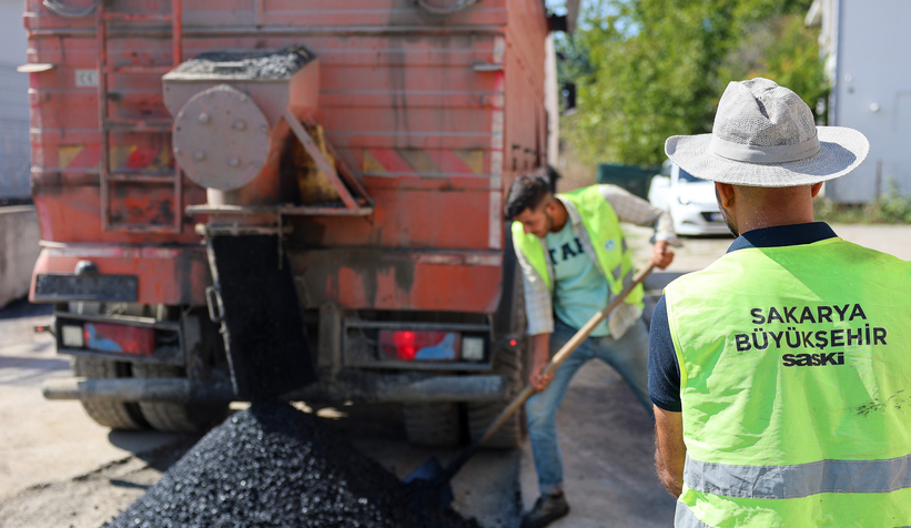 SASKİ kazılan yerleri asfaltlıyor