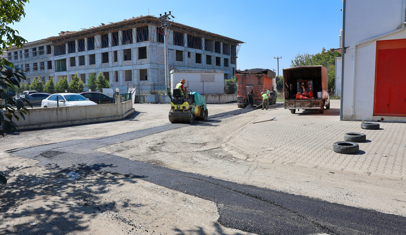 SASKİ kazılan yerleri asfaltlıyor