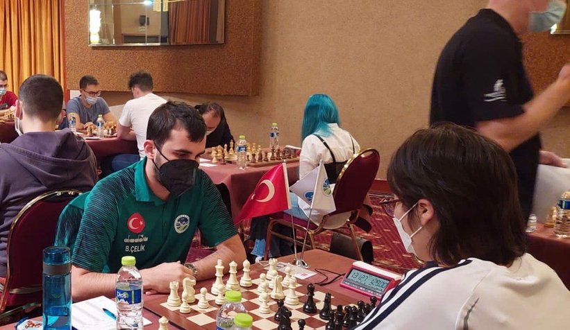 satrancta-buyuksehirli-genc-sporcudan-buyuk-basaribhdzaxhhb0