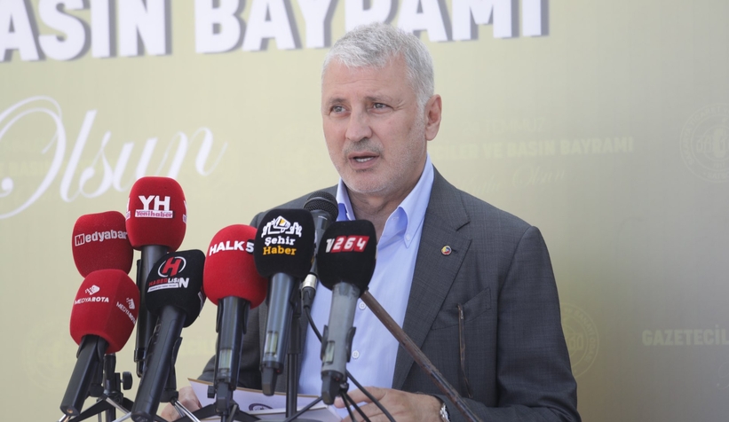 satso-baskani-ticari-menfaatler-yuzunden-sapanca-golunu-mahvediyoruzs0nfr0lzb3