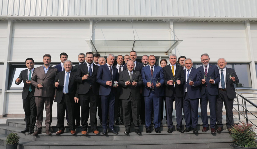 SATSO Doku Kültürü Laboratuvarı'na Bakan Varank'tan övgü