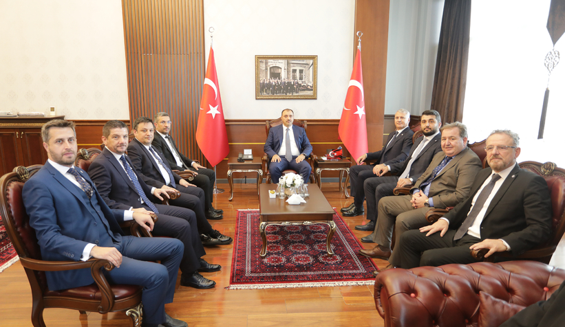 SATSO heyeti’nden ilk ziyaret Sakarya Valisi Kaldırım’a