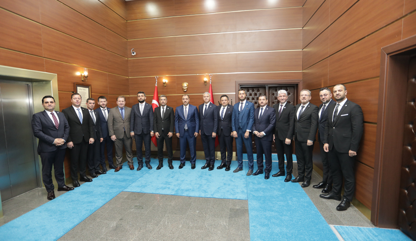 SATSO heyeti’nden ilk ziyaret Sakarya Valisi Kaldırım’a