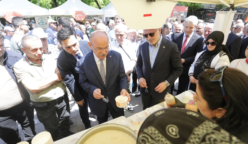 satsodan-meshur-adapazari-dartili-keskek-ikramiq29ty21jr1